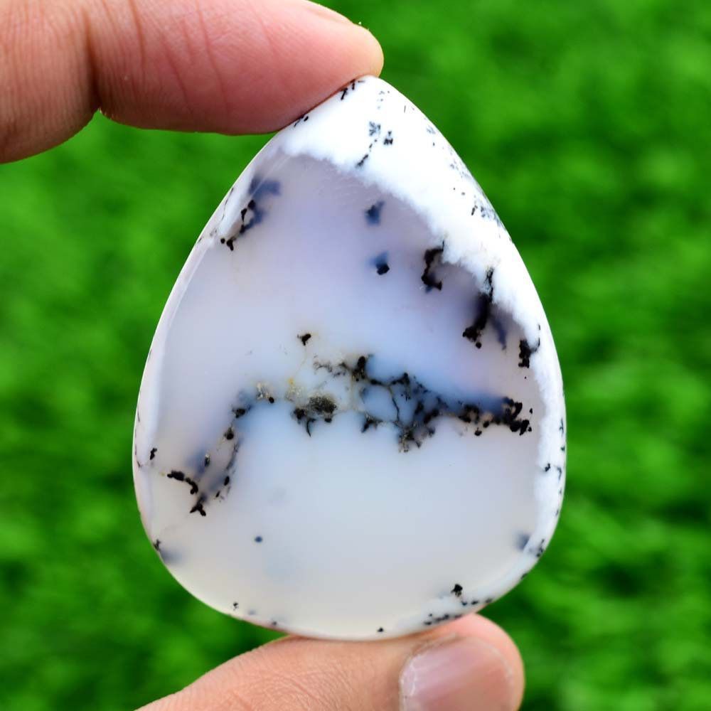 dendritic opal