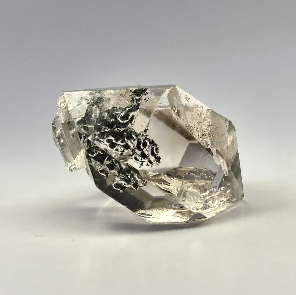 Herkimer Diamond: Complete Guide (2025)